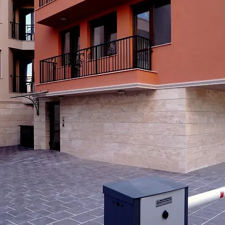 Exquisite Flat + Parking Varna